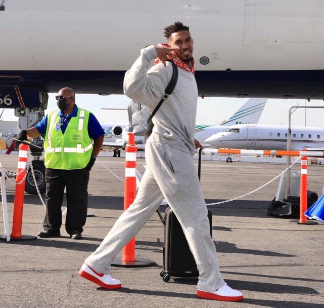 巡的牌河模 巡的牌河模